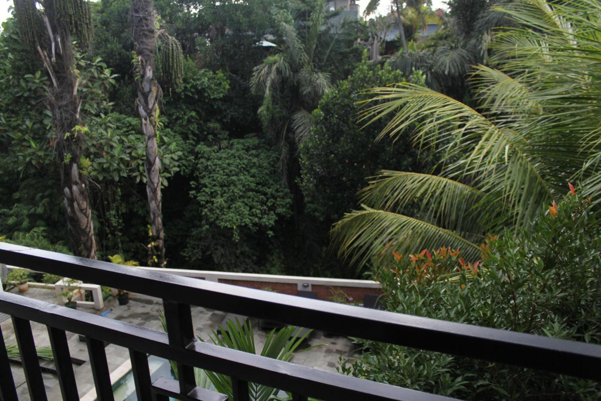 Hanaka Riverside Ubud エクステリア 写真