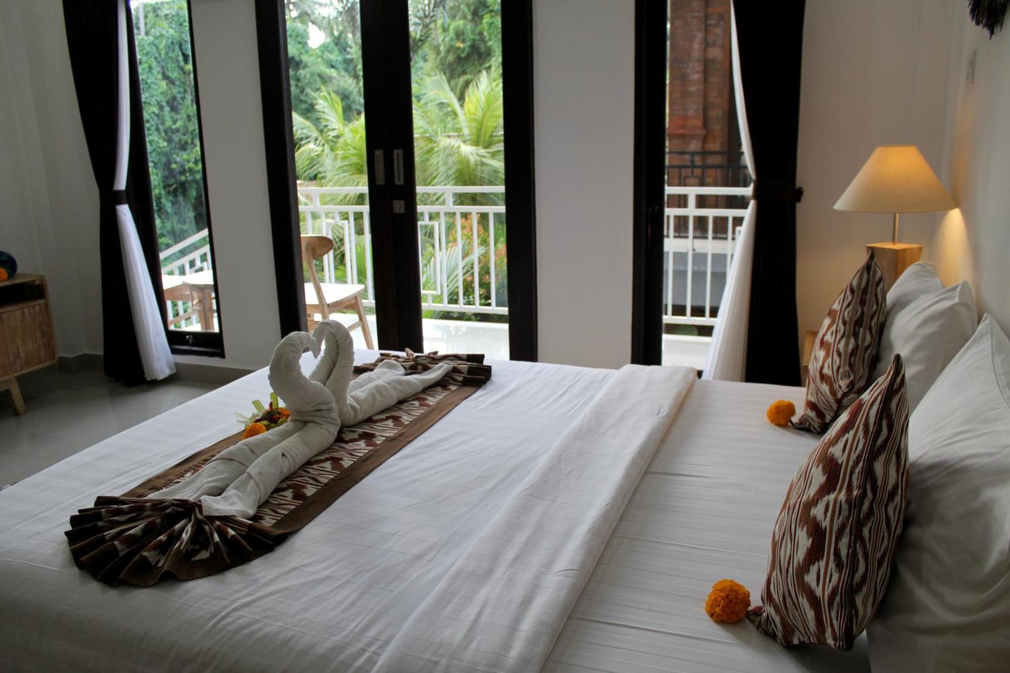 Hanaka Riverside Ubud エクステリア 写真