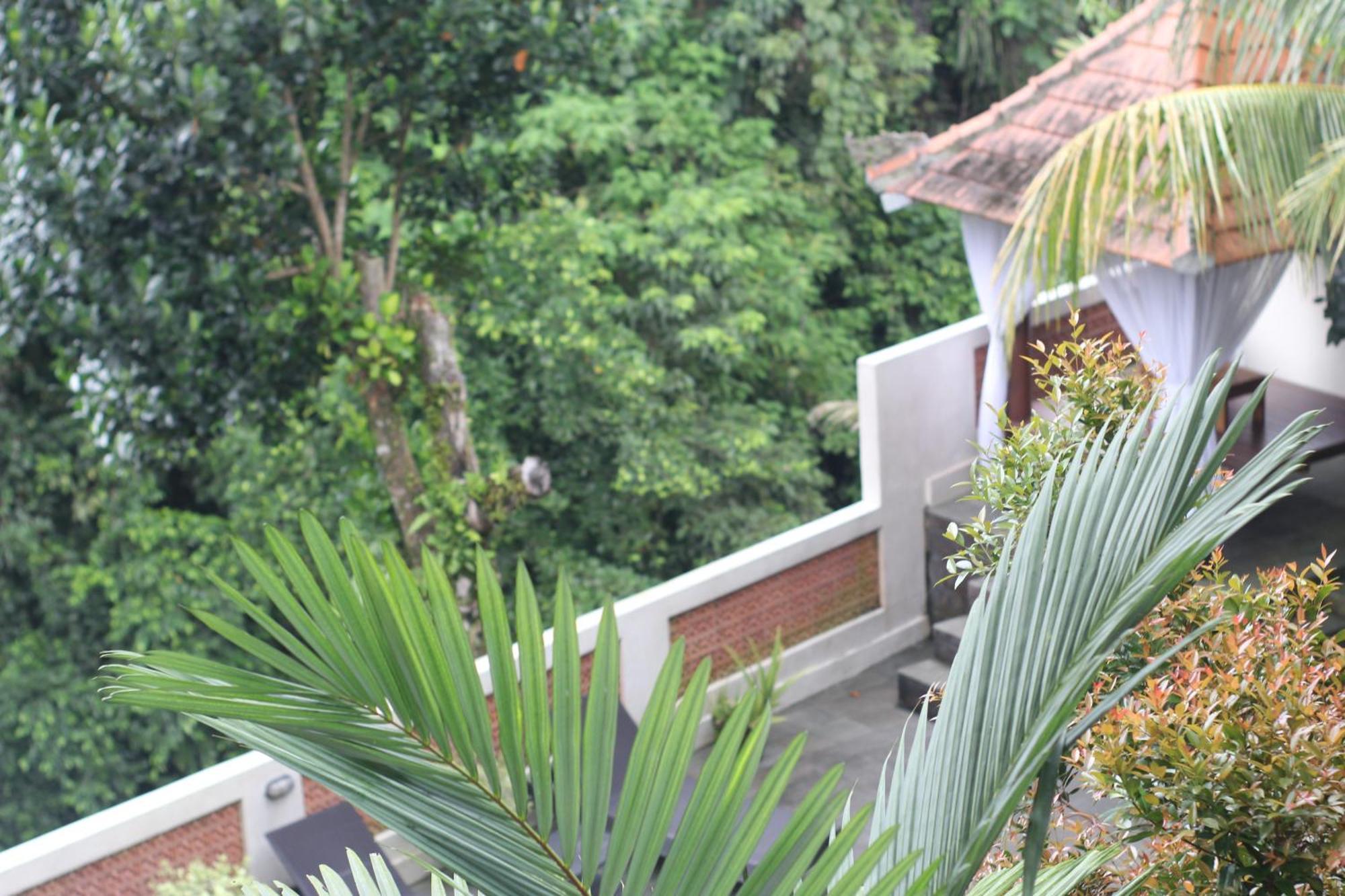 Hanaka Riverside Ubud エクステリア 写真