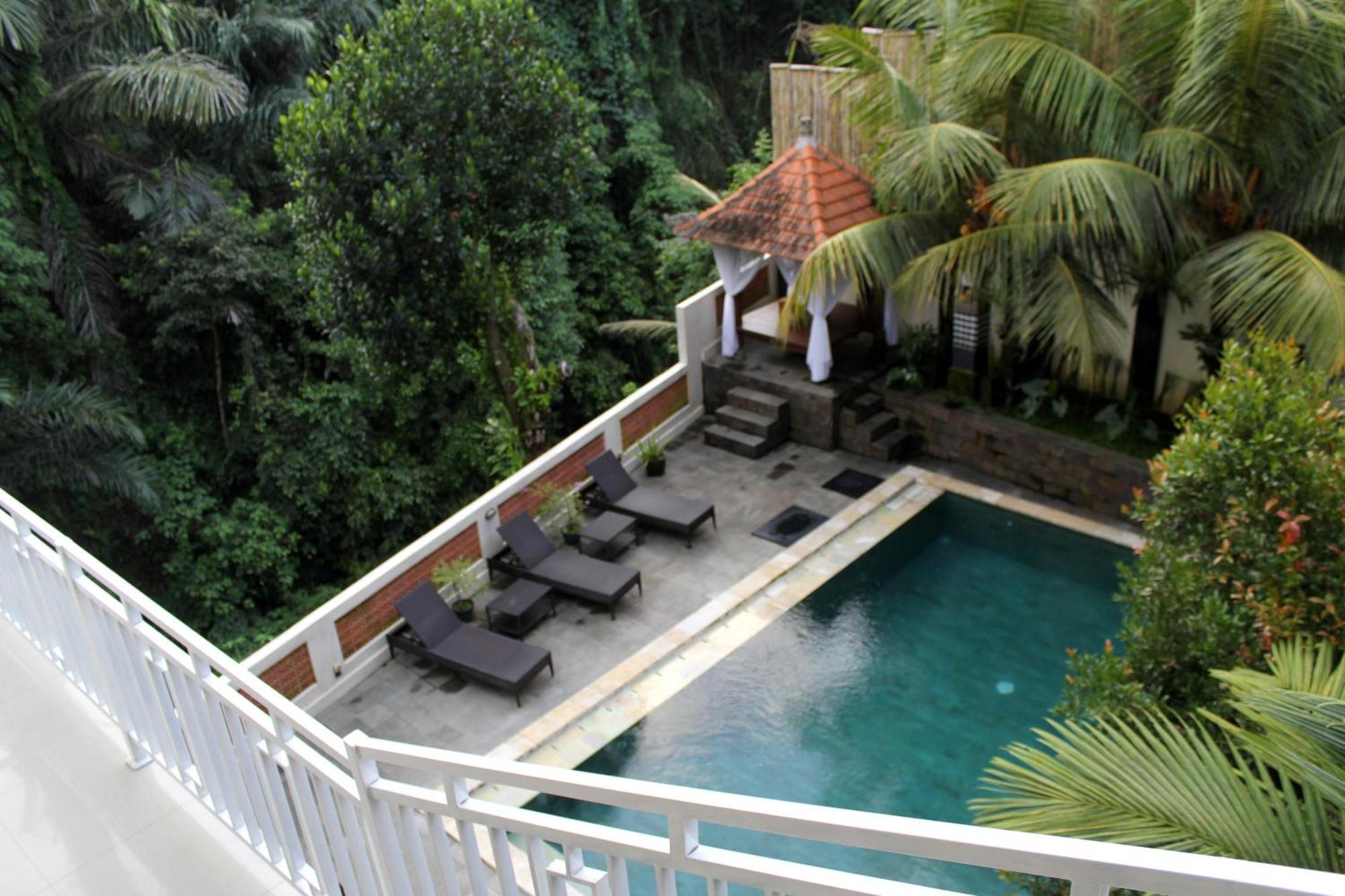Hanaka Riverside Ubud エクステリア 写真